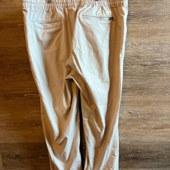 NOT AVAILABLE FOR SALE Vuori women pants cropped large beige nude casual - Picture 4 of 6